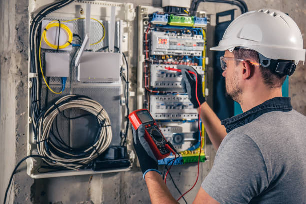 Best Licensed Electrician  in Mountain View, AR