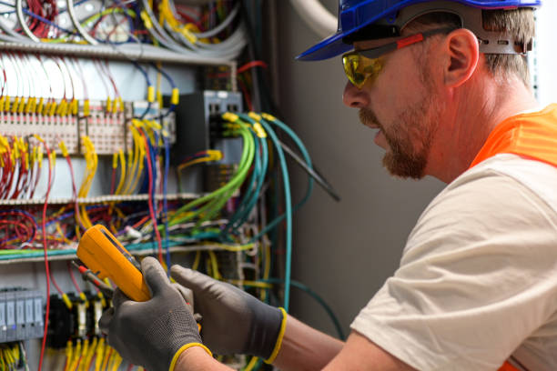 Professional Electrician in Mountain View, AR
